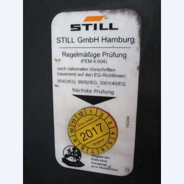 Gepflegte Flurförderfahrzeuge-12